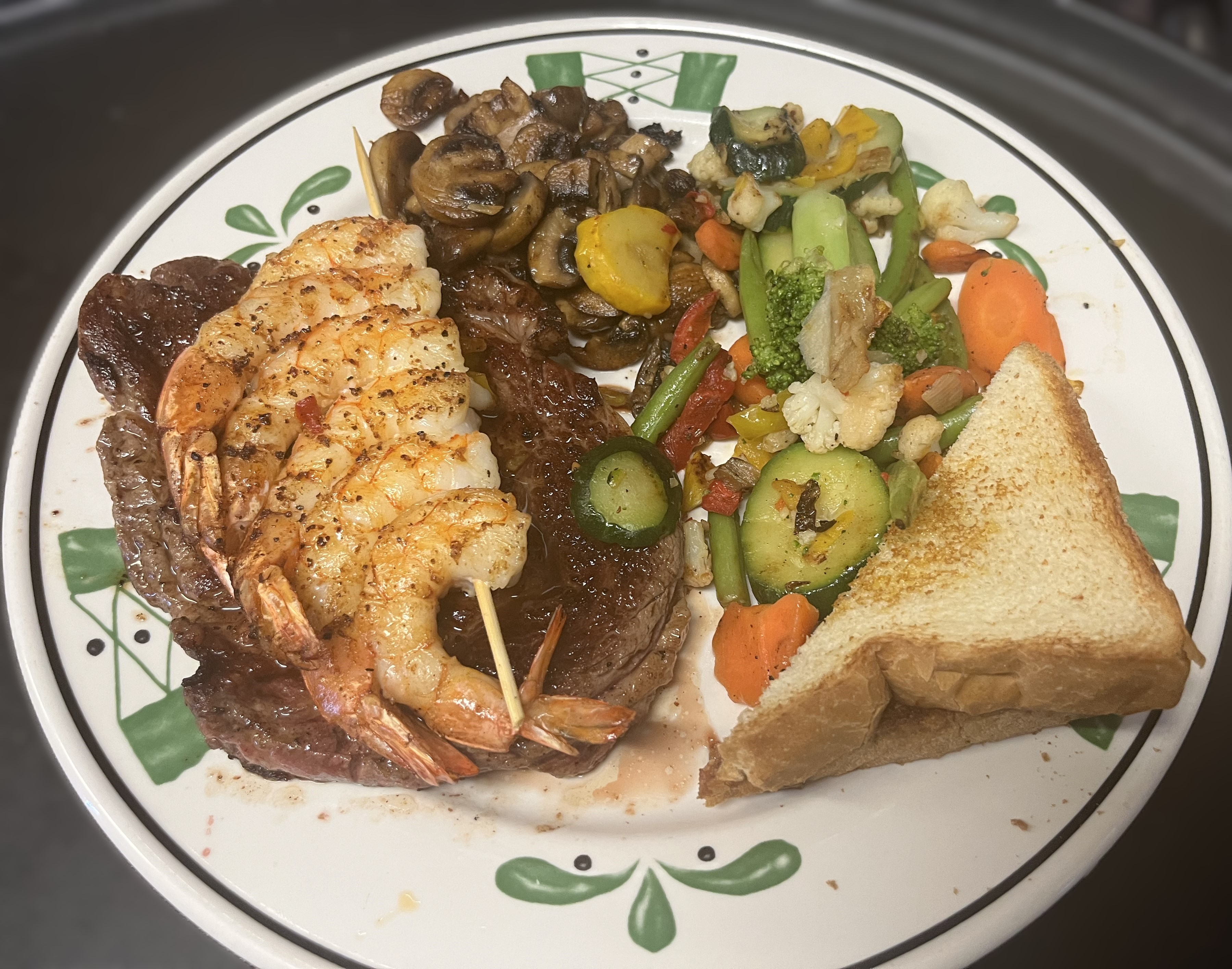 Ribeye With Shrimp